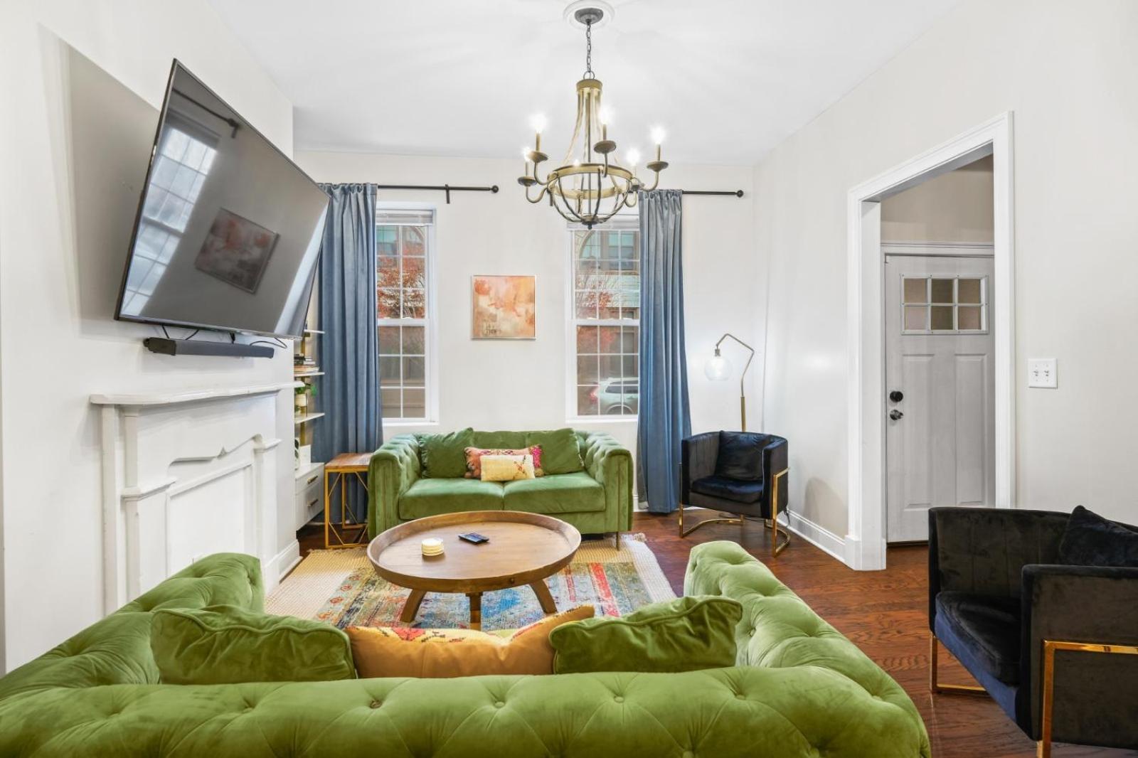Cozy Pittsburgh Home With King Beds - Short Drive To All Exterior photo